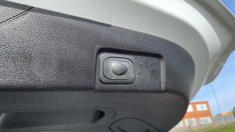 Ford Puma 1.0 EcoBoost Hybrid mHEV 155 ST-Line X 1st Ed+ 5dr Petrol Hatchback